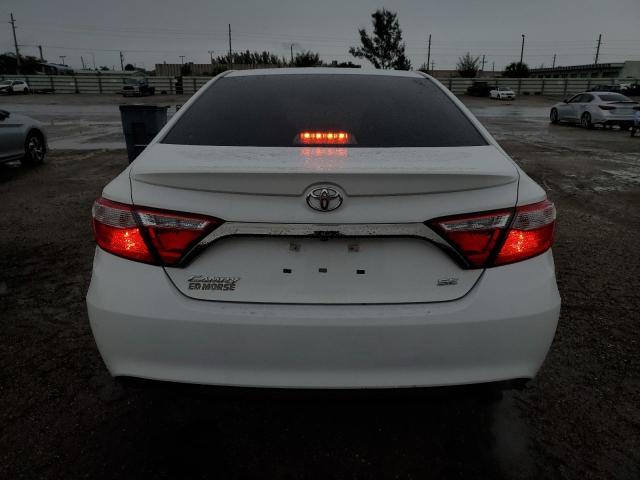 4T1BF1FK9GU218071 - 2016 TOYOTA CAMRY LE WHITE photo 6