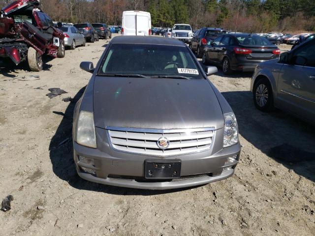 1G6DW677650218671 - 2005 CADILLAC STS SILVER photo 5