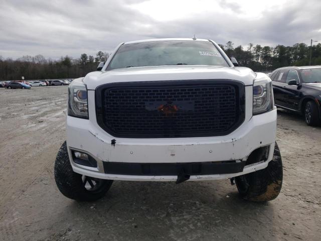 1GKS1AKC8HR286887 - 2017 GMC YUKON SLE WHITE photo 5