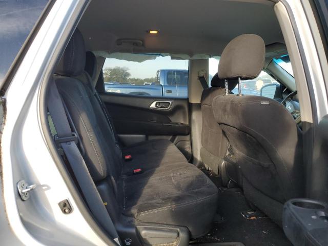 5N1AR2MN4GC654483 - 2016 NISSAN PATHFINDER S SILVER photo 11