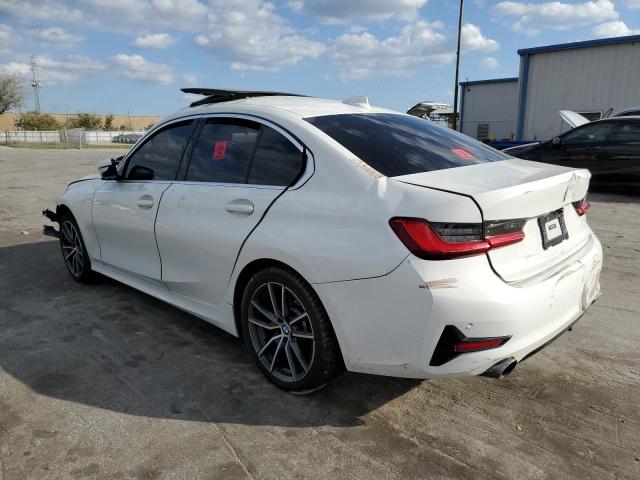 WBA5R1C57KAK10226 - 2019 BMW 330I WHITE photo 2