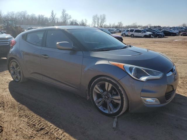 KMHTC6ADXFU231915 - 2015 HYUNDAI VELOSTER GRAY photo 4