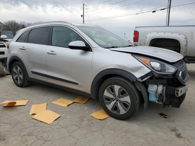 KNDCB3LC9J5149476 - 2018 KIA NIRO FE SILVER photo 4