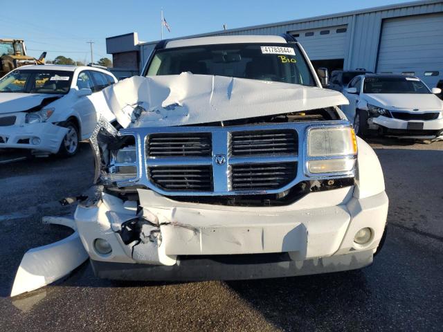 1D8GU58K57W654717 - 2007 DODGE NITRO SLT WHITE photo 5