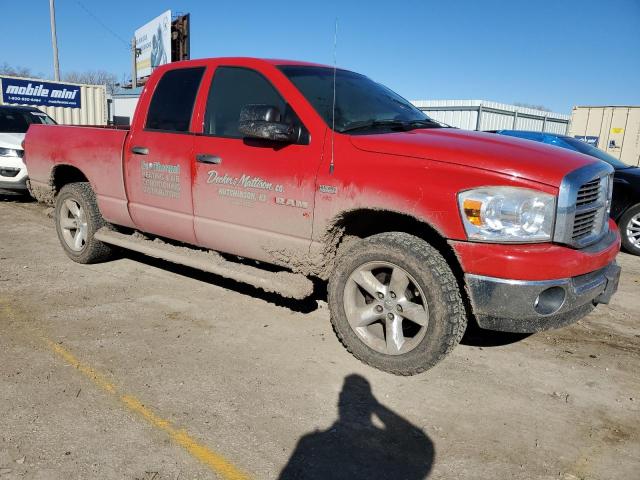 1D7HU18208J240552 - 2008 DODGE RAM 1500 ST RED photo 4