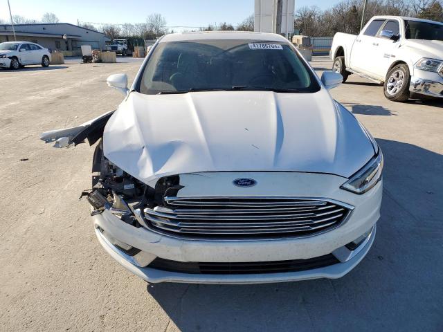 3FA6P0D91JR188548 - 2018 FORD FUSION TITANIUM/PLATINUM WHITE photo 5