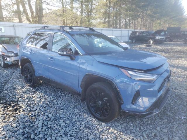 2T3T6RFV4PW038565 - 2023 TOYOTA RAV4 SE BLUE photo 4