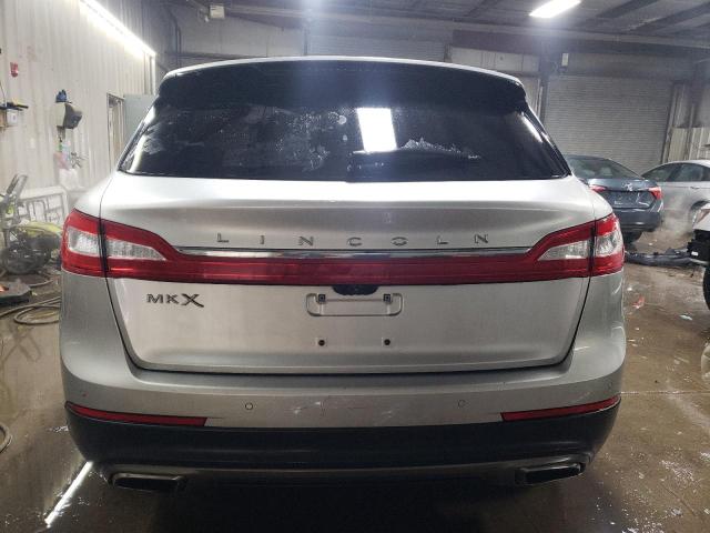 2LMPJ6LR5HBL26332 - 2017 LINCOLN MKX RESERVE Արծաթագույն լուսանկար 6