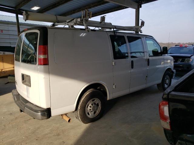 1GCWGFCB0E1124535 - 2014 CHEVROLET EXPRESS G2 WHITE photo 3