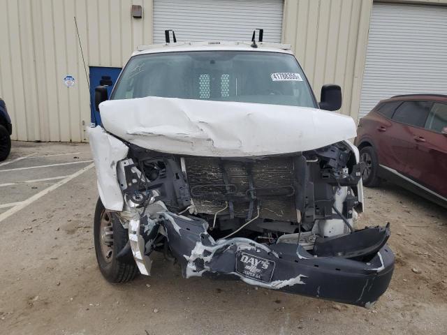 1GCWGAFG3L1253439 - 2020 CHEVROLET EXPRESS G2 WHITE photo 5