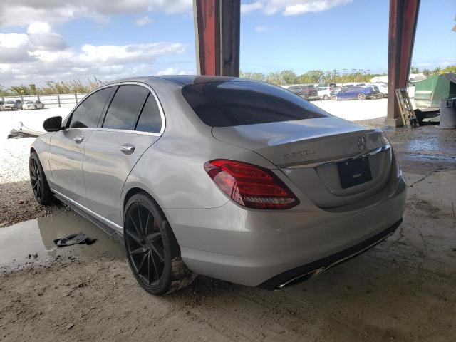 55SWF4JBXFU052213 - 2015 MERCEDES-BENZ C 300 SILVER photo 3