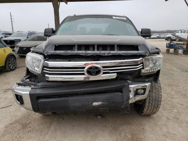 5TFEM5F14GX095140 - 2016 TOYOTA TUNDRA CREWMAX SR5 BLACK photo 5