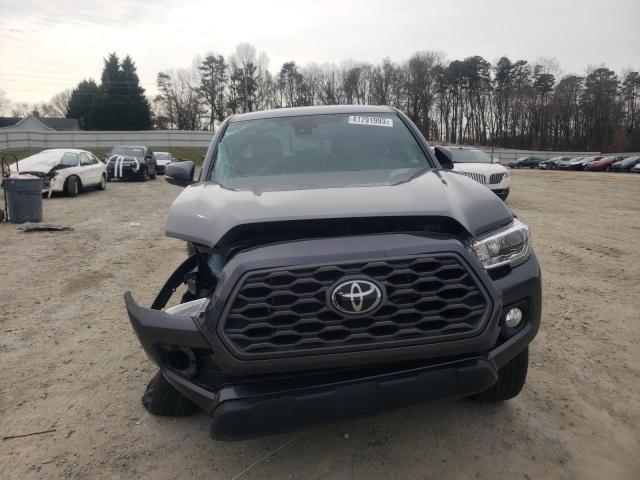 3TMDZ5BN8LM083708 - 2020 TOYOTA TACOMA DOUBLE CAB GRAY photo 5