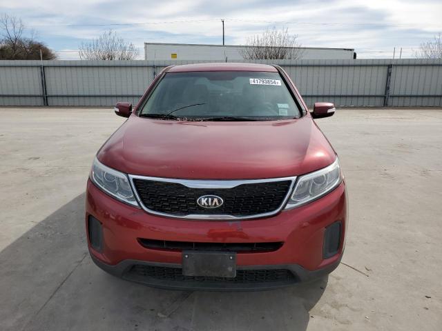 5XYKT3A60FG626395 - 2015 KIA SORENTO LX BURGUNDY photo 5