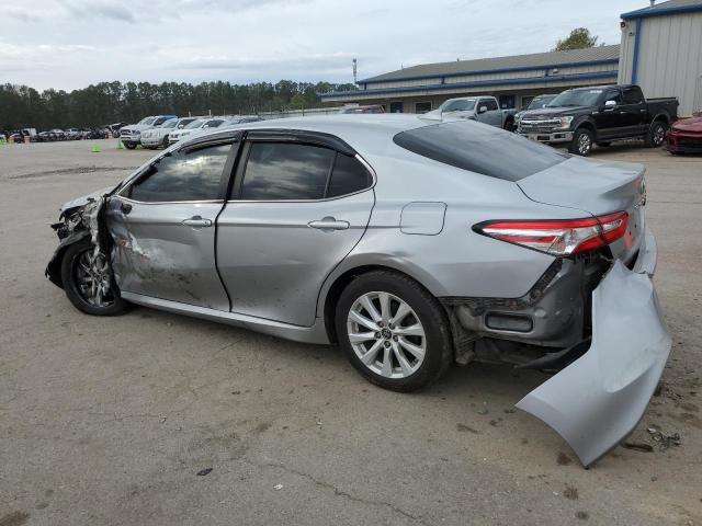 4T1B11HK9KU237210 - 2019 TOYOTA CAMRY L SILVER photo 2