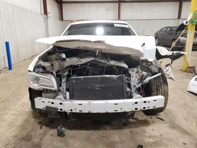 2C3CA6CT9BH582489 - 2011 CHRYSLER 300C WHITE photo 5