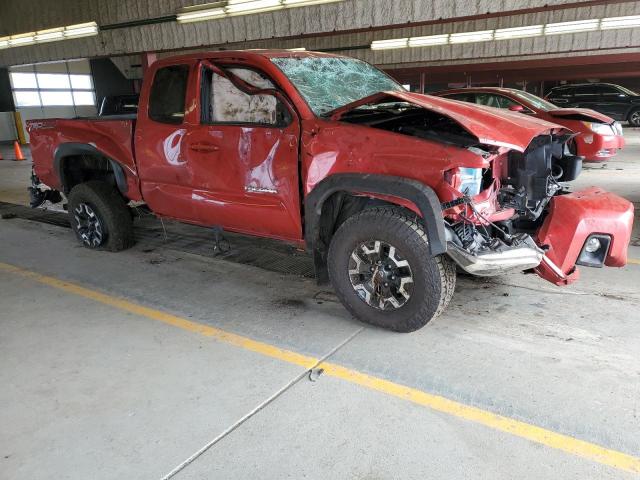 5TFSZ5AN9HX093867 - 2017 TOYOTA TACOMA ACCESS CAB RED photo 4