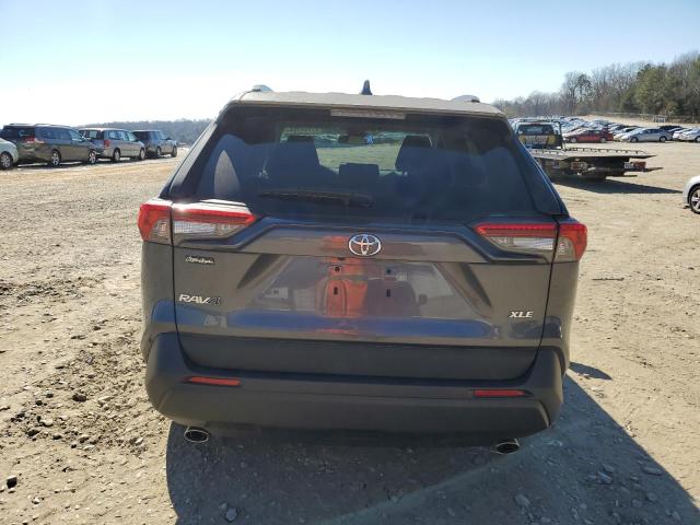 2T3W1RFV2KW053876 - 2019 TOYOTA RAV4 XLE GRAY photo 6