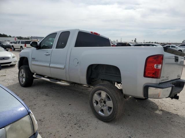 1GCRCSE09BZ184792 - 2011 CHEVROLET SILVERADO C1500 LT SILVER photo 2