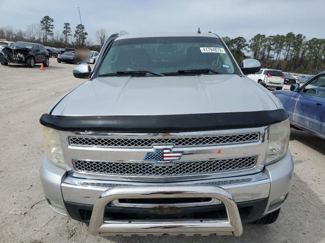 1GCRCSE09BZ184792 - 2011 CHEVROLET SILVERADO C1500 LT SILVER photo 5