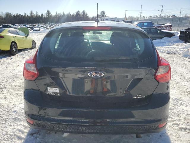 1FADP3K23EL335052 - 2014 FORD FOCUS SE BLACK photo 6