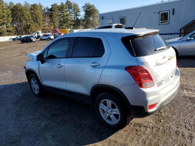 KL7CJNSM5NB527628 - 2022 CHEVROLET TRAX LS SILVER photo 2