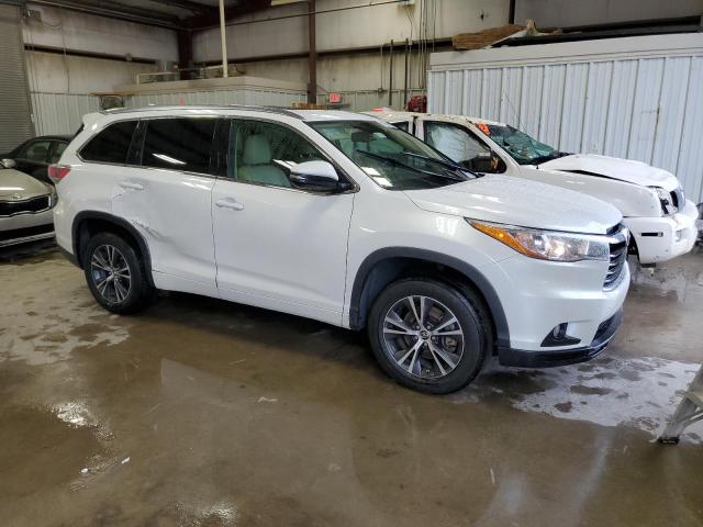 5TDKKRFH2GS144872 - 2016 TOYOTA HIGHLANDER XLE WHITE photo 4