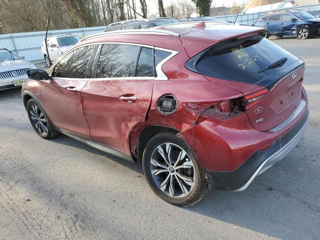 SJKCH5CR7JA059911 - 2018 INFINITI QX30 BASE RED photo 2