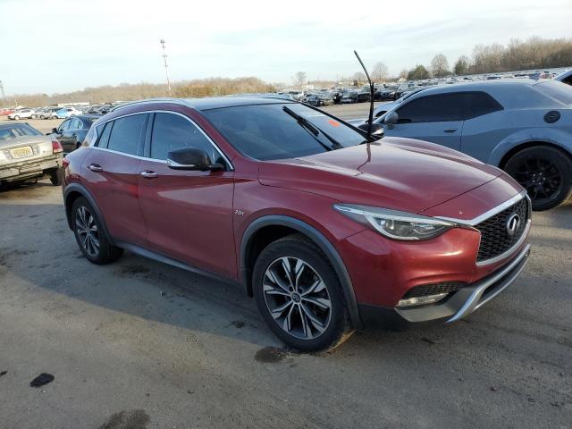 SJKCH5CR7JA059911 - 2018 INFINITI QX30 BASE RED photo 4