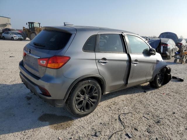 JA4AP3AU9KU018635 - 2019 MITSUBISHI OUTLANDER ES SILVER photo 3