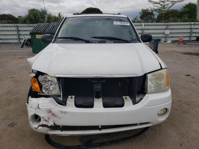 1GKDT13S662159926 - 2006 GMC ENVOY WHITE photo 5