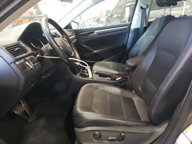 1VWDT7A31HC015642 - 2017 VOLKSWAGEN PASSAT R-LINE Մոխրագույն լուսանկար 7