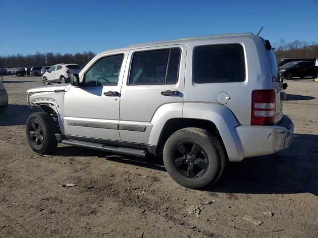 1J4PN2GK8BW585858 - 2011 JEEP LIBERTY SPORT SILVER photo 2