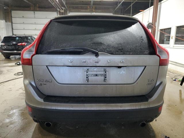 YV4902DZ2D2383149 - 2013 VOLVO XC60 T6 CREAM photo 6