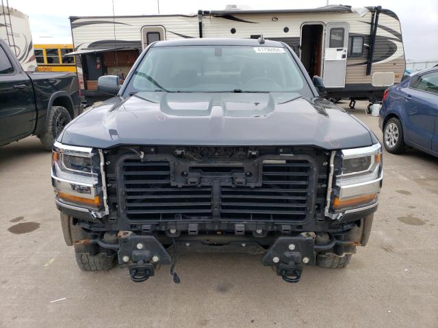 3GCUKREC4JG551659 - 2018 CHEVROLET SILVERADO K1500 LT GRAY photo 5