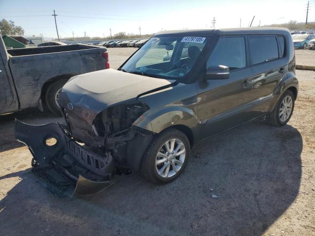 KNDJT2A63C7372969 - 2012 KIA SOUL + GREEN photo 1