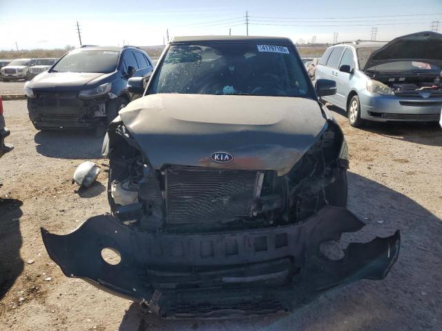 KNDJT2A63C7372969 - 2012 KIA SOUL + GREEN photo 5