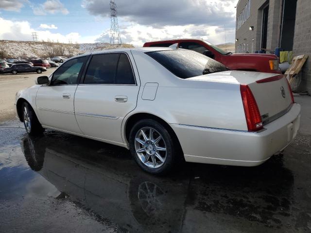 1G6KD5E62BU125474 - 2011 CADILLAC DTS LUXURY COLLECTION WHITE photo 2