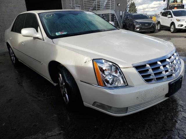 1G6KD5E62BU125474 - 2011 CADILLAC DTS LUXURY COLLECTION WHITE photo 4