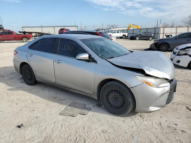 4T4BF1FK3FR506608 - 2015 TOYOTA CAMRY LE/X LE SILVER photo 4