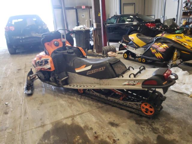 4UF08SNW781112704 - 2008 ARCTIC CAT M8 EFI 162 ORANGE photo 3