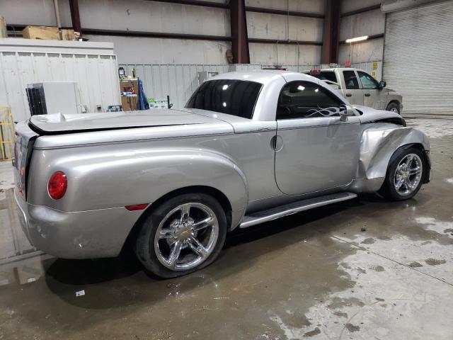 1GCES14H75B117091 - 2005 CHEVROLET SSR 银色 照片 3