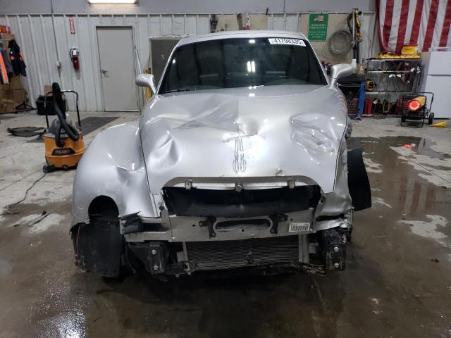 1GCES14H75B117091 - 2005 CHEVROLET SSR 银色 照片 5