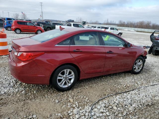 5NPEB4AC6DH756649 - 2013 HYUNDAI SONATA GLS RED photo 3