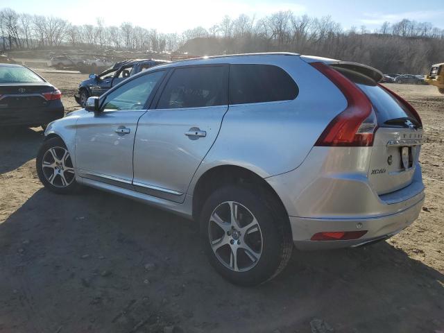 YV4902DZ2E2524920 - 2014 VOLVO XC60 T6 SILVER photo 2