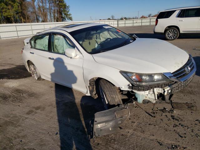 1HGCR2F72DA248996 - 2013 HONDA ACCORD EX WHITE photo 4