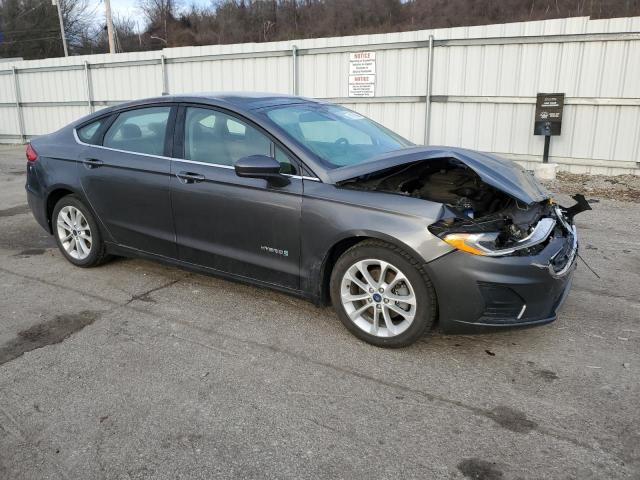 3FA6P0LU9KR154882 - 2019 FORD FUSION SE GRAY photo 4