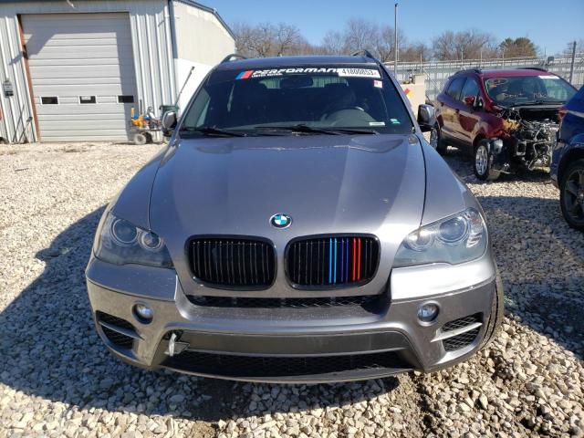 5UXZV8C59BL419754 - 2011 BMW X5 XDRIVE50I GRAY photo 5