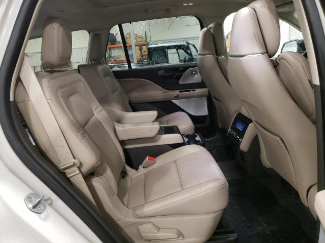 5LM5J7XC2NGL07334 - 2022 LINCOLN AVIATOR RESERVE WHITE photo 11