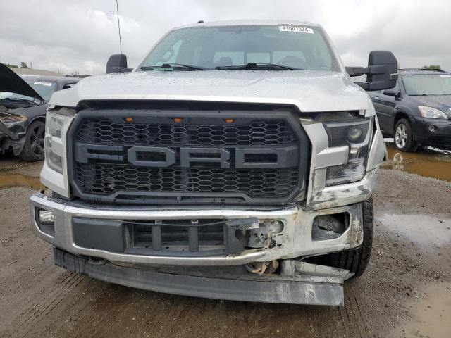 1FTFW1EG3HKC85569 - 2017 FORD F150 SUPERCREW SILVER photo 5